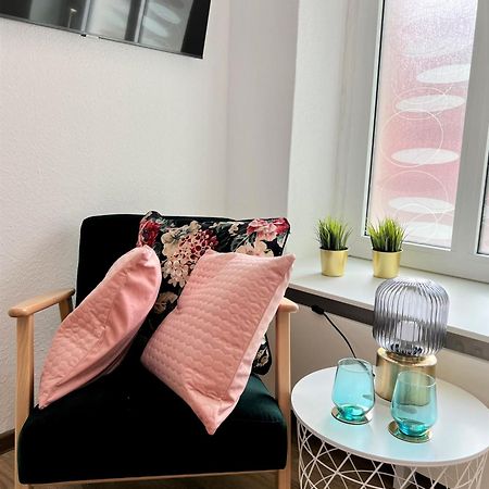 Modernes 1Zi. Appartement! Zentral! Hafen! Netflix! Emden Exterior foto