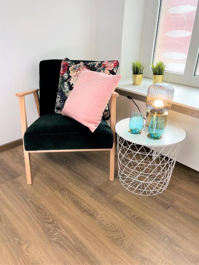 Modernes 1Zi. Appartement! Zentral! Hafen! Netflix! Emden Exterior foto
