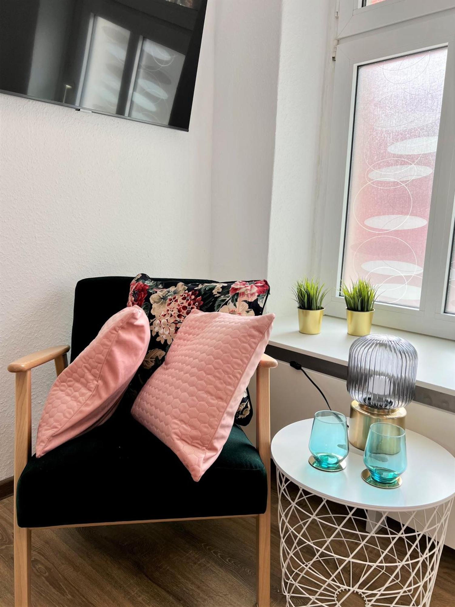 Modernes 1Zi. Appartement! Zentral! Hafen! Netflix! Emden Exterior foto
